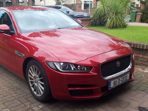 Jaguar XE Saloon, Diesel, 2016, Red