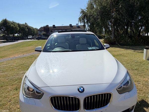 BMW 5-Series Hatchback, Diesel, 2013, White
