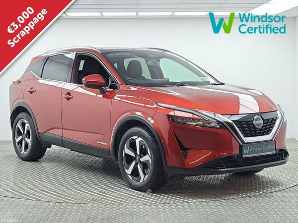 Nissan Qashqai MPV, Petrol, 2024, Red