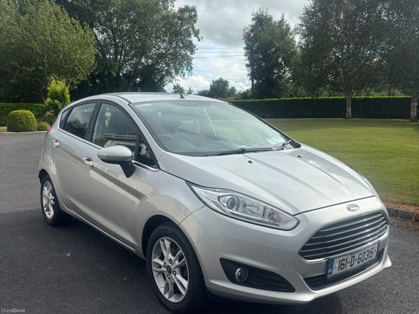 Ford Fiesta Hatchback, Petrol, 2016, Silver