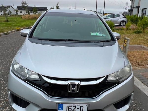 Honda Fit Hatchback, Petrol Hybrid, 2016, Silver