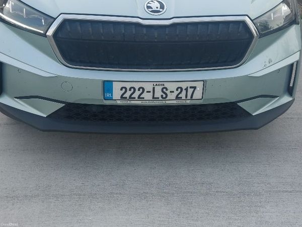 Skoda Enyaq Estate/Jeep, Electric, 2022, Grey