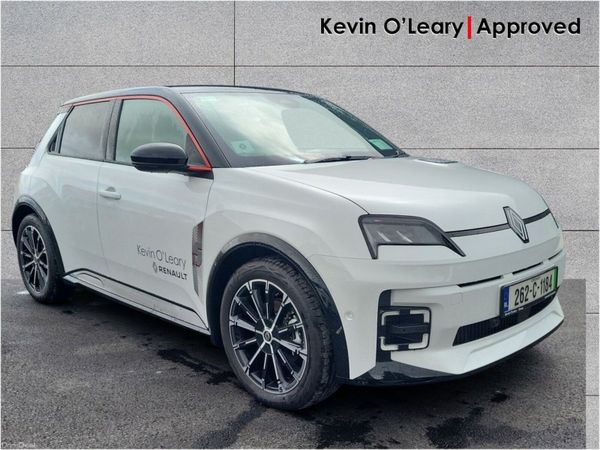 Renault 5 Hatchback, Electric, 2026, White
