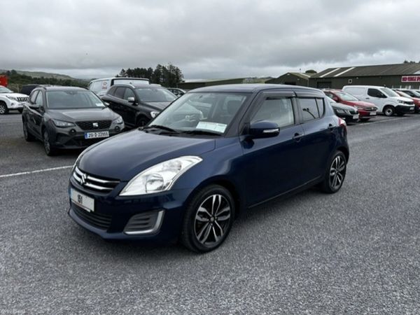 Suzuki Swift Hatchback, Petrol, 2015, Blue