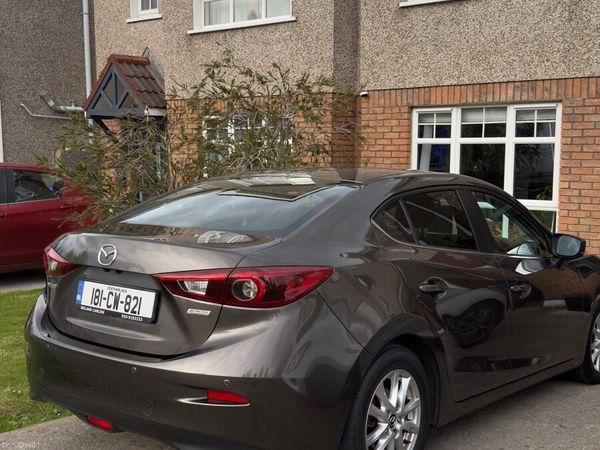 Mazda Mazda3 Saloon, Diesel, 2018, Brown