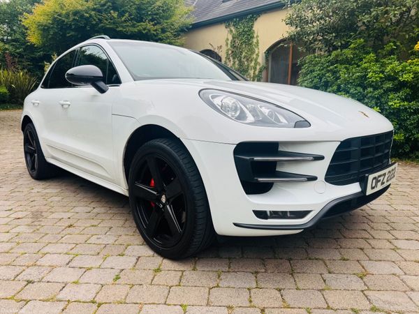 Porsche Macan SUV, Petrol, 2017, White