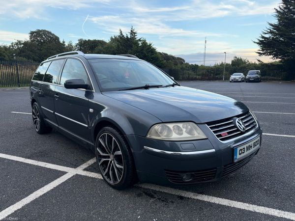 Volkswagen Passat Estate, Petrol, 2003, Grey