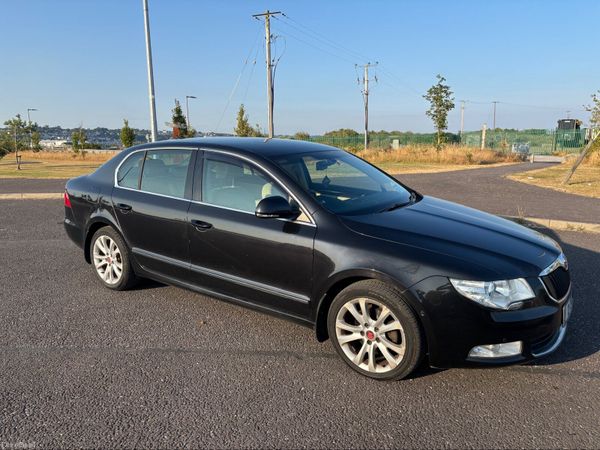 Skoda Superb Saloon, Diesel, 2012, Black