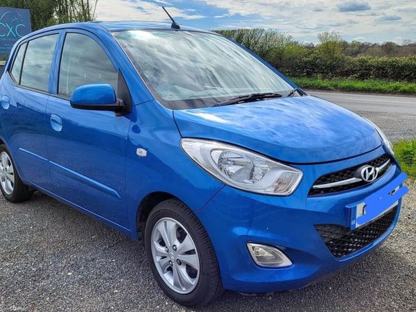 Hyundai i10 Hatchback, Petrol, 2011, Blue