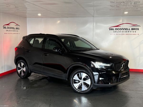 Volvo XC40 Estate, Petrol Hybrid, 2023, Black