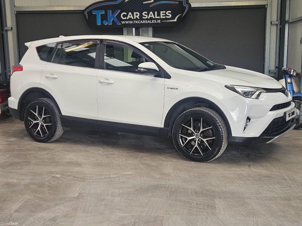 Toyota RAV4 SUV, Petrol Hybrid, 2016, White