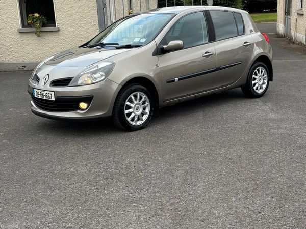 Renault Clio Hatchback, Petrol, 2008, Gold