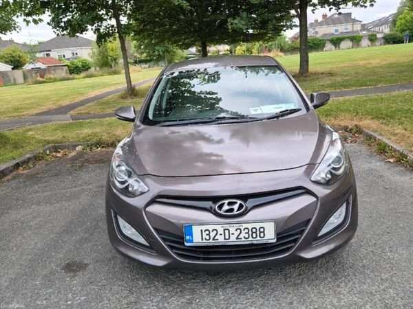 Hyundai i30 Estate/Jeep, Diesel, 2013, Bronze