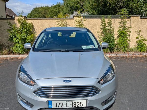 Ford Focus Hatchback, Petrol, 2017, Silver