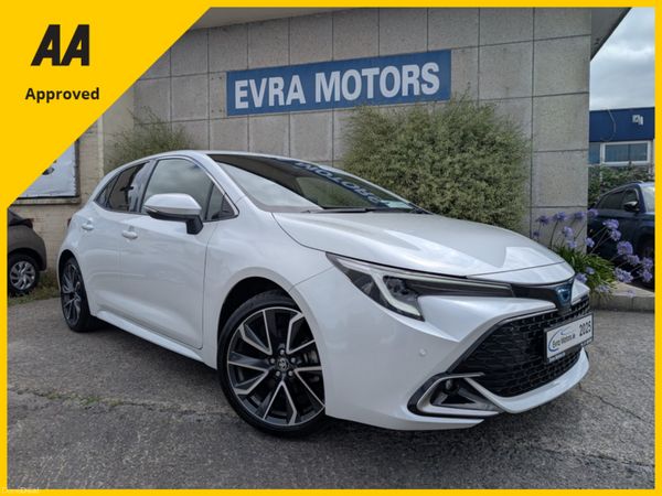 Toyota Corolla Hatchback, Petrol Hybrid, 2025, White