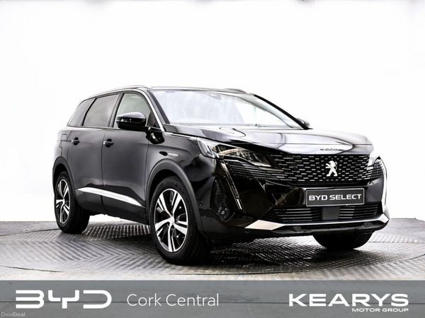 Peugeot 5008 MPV, Diesel, 2023, Black