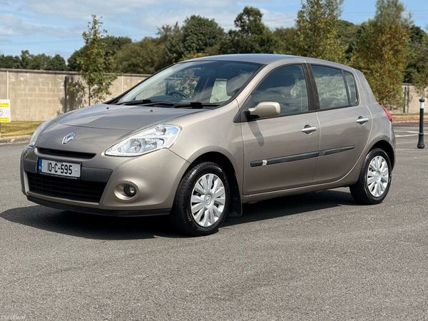 Renault Clio Hatchback, Ethanol Petrol, 2010, Gold