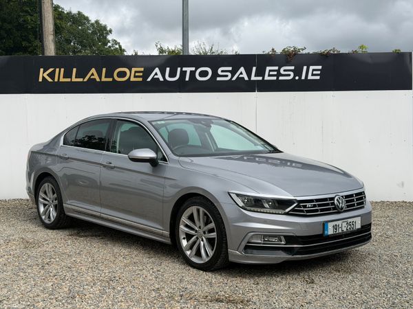 Volkswagen Passat Saloon, Diesel, 2019, Grey
