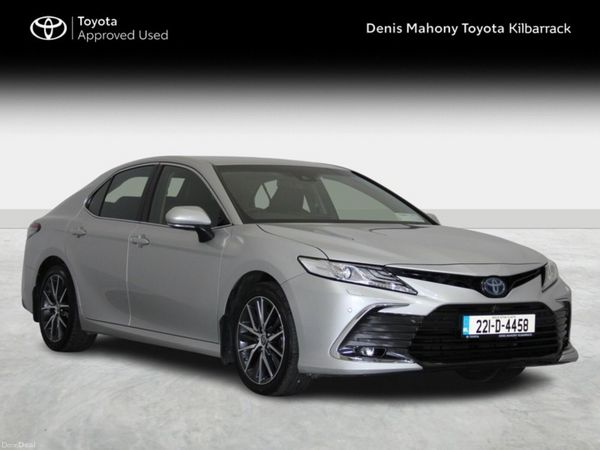 Toyota Camry Saloon, Petrol Hybrid, 2022, Silver