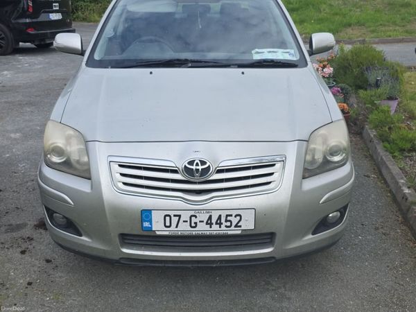 Toyota Avensis Saloon, Petrol, 2007, Silver