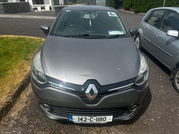 Renault Clio Hatchback, Petrol, 2014, Grey