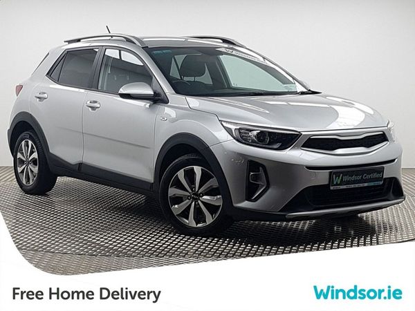 Kia Stonic SUV, Petrol, 2022, Silver