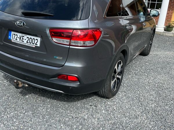 Kia Sorento SUV, Diesel, 2017, Grey