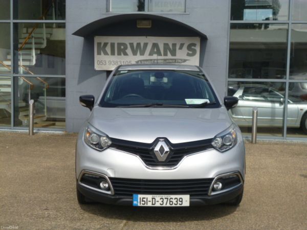Renault Captur Hatchback, Diesel, 2015, Silver