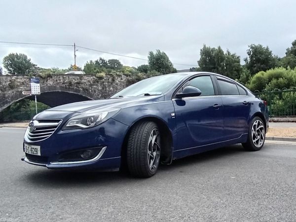 Vauxhall Insignia Hatchback, Diesel, 2015, Blue
