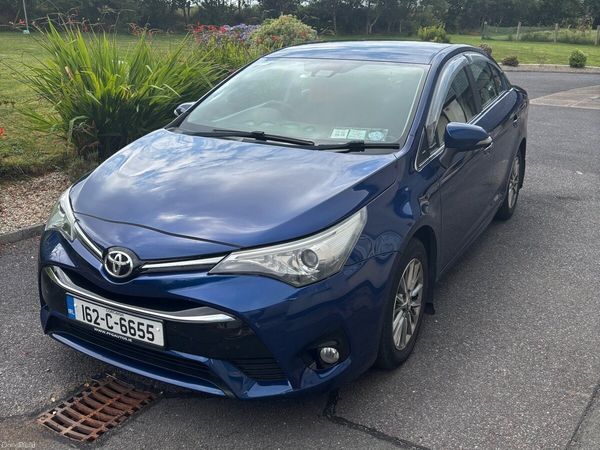 Toyota Avensis Saloon, Diesel, 2016, Blue