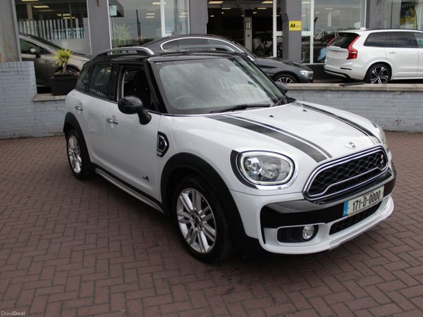 Mini Cooper Hatchback, Diesel, 2017, White