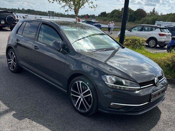 Volkswagen Golf Hatchback, Diesel, 2017, Grey