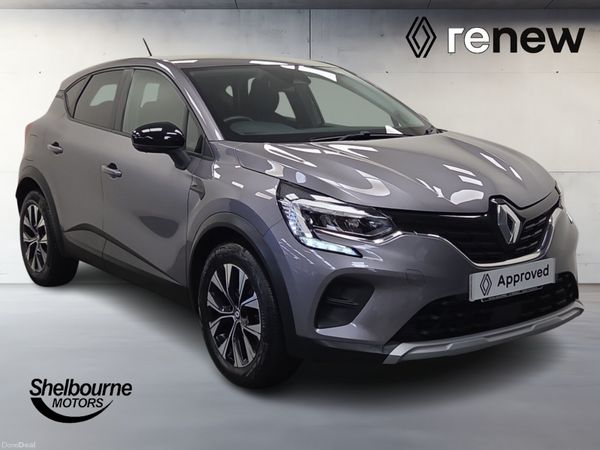 Renault Captur Hatchback, Petrol, 2023, Grey