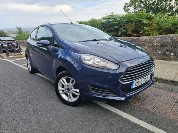 Ford Fiesta Hatchback, Petrol, 2013, Blue
