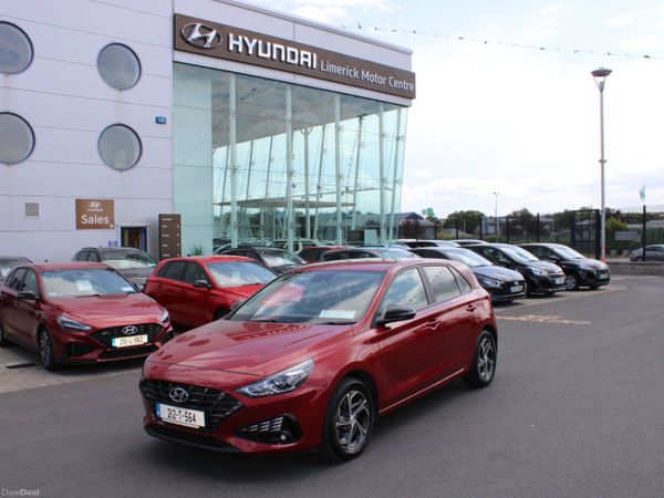 Hyundai i30 Hatchback, Diesel, 2021, Red