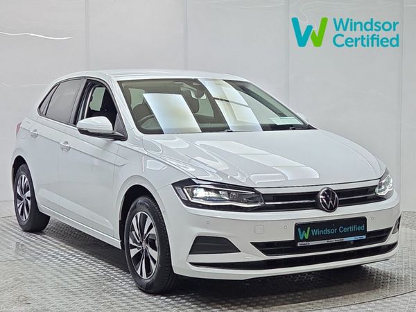 Volkswagen Polo Hatchback, Petrol, 2022, White