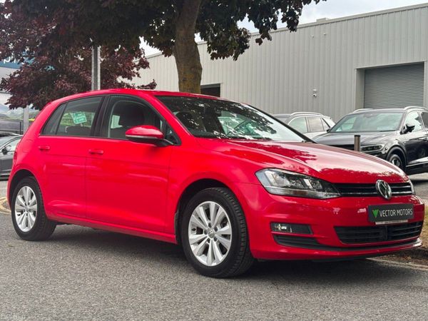 Volkswagen Golf Hatchback, Petrol, 2016, Red