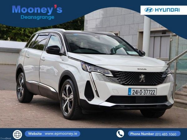 Peugeot 5008 MPV, Diesel, 2024, White