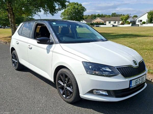 Skoda Fabia Hatchback, Petrol, 2015, White