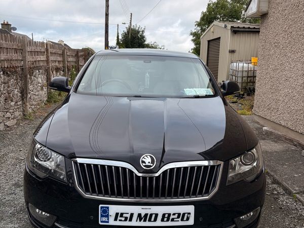 Skoda Superb Saloon, Diesel, 2015, Black