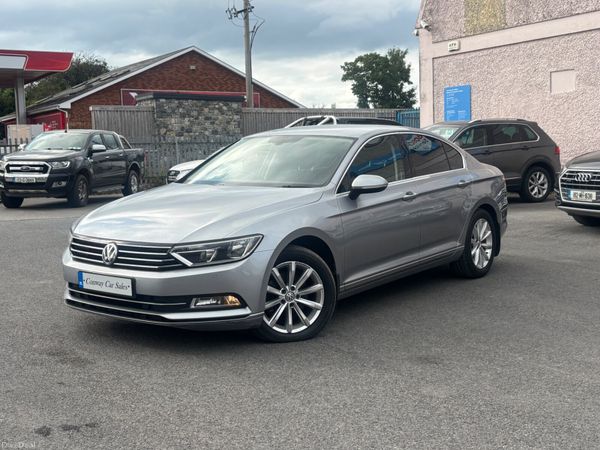 Volkswagen Passat Saloon, Diesel, 2017, Silver