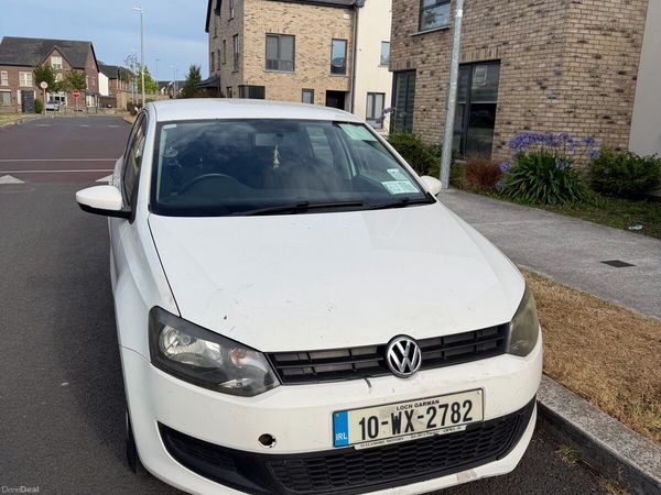 Volkswagen Polo Hatchback, Petrol, 2010, White