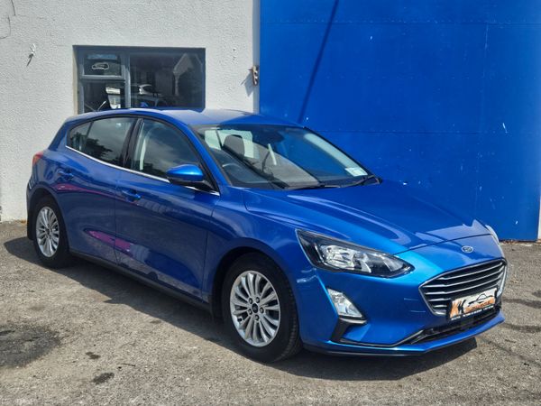 Ford Focus Hatchback, Diesel, 2020, Blue