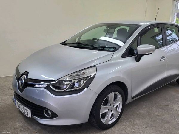 Renault Clio Hatchback, Petrol, 2014, Silver