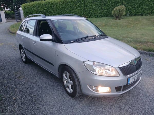 Skoda Fabia Estate/Jeep, Petrol, 2011, Silver
