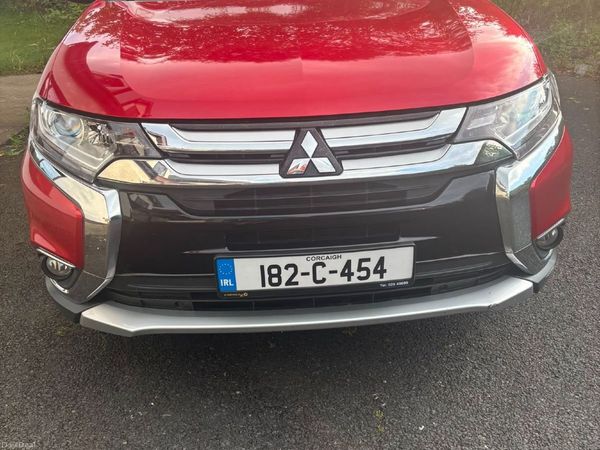 Mitsubishi Outlander SUV, Diesel, 2018, Red