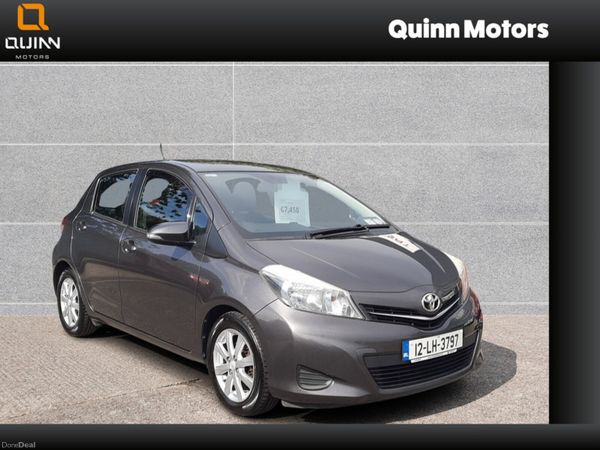Toyota Yaris Hatchback, Diesel, 2012, Grey