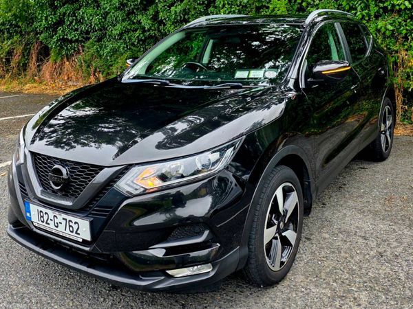 Nissan Qashqai MPV, Petrol, 2018, Black