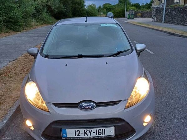 Ford Fiesta Hatchback, Petrol, 2012, Grey