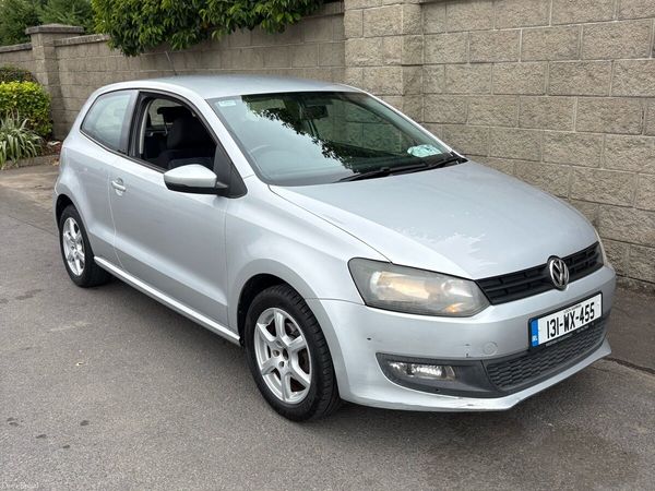 Volkswagen Polo Hatchback, Petrol, 2013, Silver